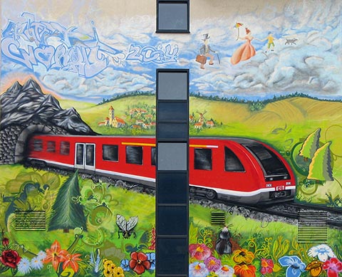 Alexander Babel. Teilnahme am Projekt Graffiti-Workshop an der Rückwand des InterCityHotel, Erfurt. 2004. Schule IMAGO.