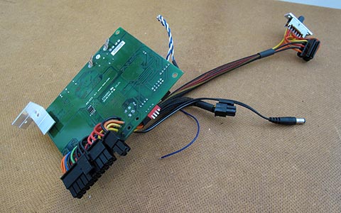 Netzteil. Car-PC für Mercedes E-Klasse, W 211, Audio 20.