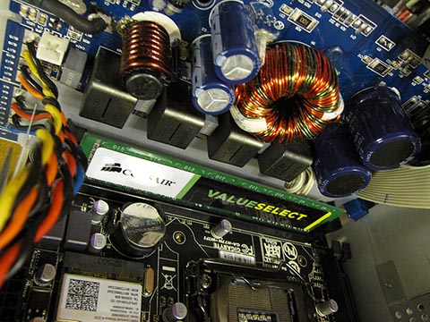 Grafikkarte, Nahaufnahme. Car-PC für Mercedes E-Klasse, W 211, Audio 20.